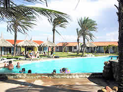Hotel Brisas del Mar coche