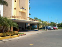 Marina & Hotel Aqua Vi Suites