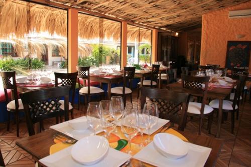 Chana Hotel Los Roques