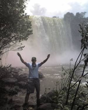 SALTO KAMA MERU