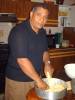 Dr Guillen; elaborando Cachapas