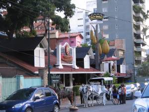 Viajes en Carreta por los Palos Grandes Caracas