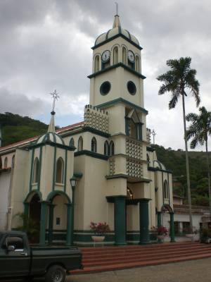 iglesia de san pedro del rio