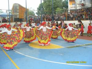 Danzas en el Barrio