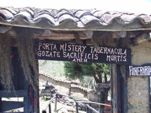 EL CEMENTERIO DE LOS ALEROS