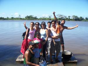con la familia en el orinoco