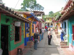 El portal de anta�o en Peribeca