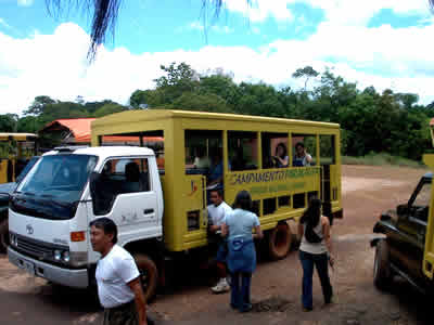 Transporte, Campamento Parakaupa