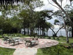 Garden, Waku Lodge