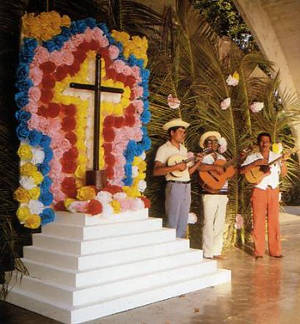 La Cruz de Mayo: San Juan Bautista