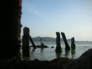 Rests of the sunken ship