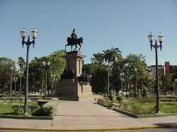 plazaayacucho.jpg