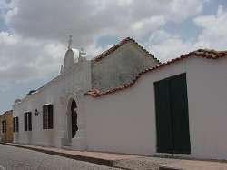 Casa Das Janelas De Ferro