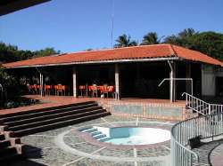Piscina de niños en la granja el Ojito