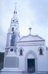 San Francisco Temple and Baralt's monument