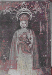 Virgen de La Consolacin - Patrona del Tchira (Copia del retablo Original) Su ubicacin est en la ciudad de Triba Edo. Tchira, en la Baslica menor de Nuestra Seora de La Consolacin
