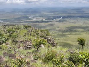 Vista hacia la laguna de Canaima