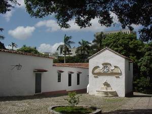 Vista urbana de la Quinta Anauco