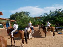 Salida a caballo en Cabatucan