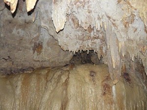 Interior Cueva Cerrada