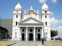 El templo de la Santa patrona la Chinita