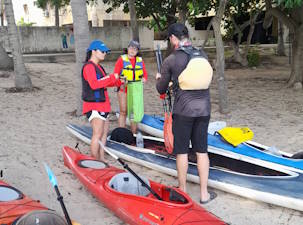 Explicación de como navegar en Kayak