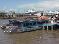 Boat in Araya