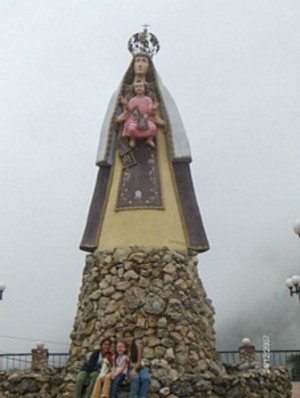 Estatua Virgen del Carmen